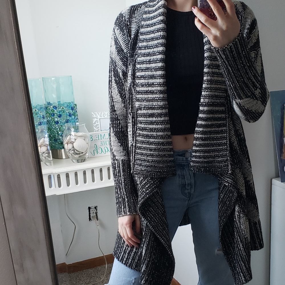 M Urban Outfitters Cardigan Sweater